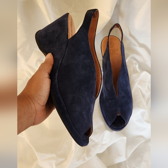 L'Amour Navy Slingback Wedges - Picture 2 of 8